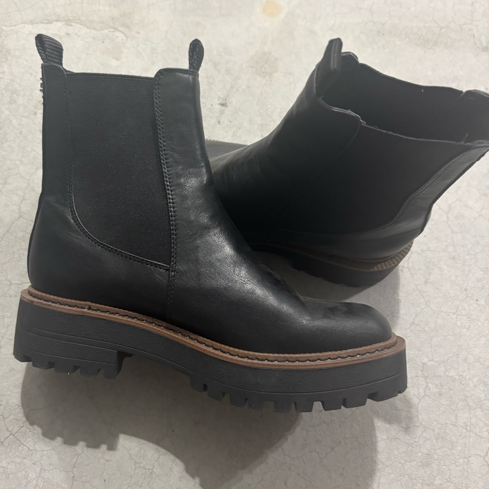 Sam Edelman Laguna Chelsea Boot